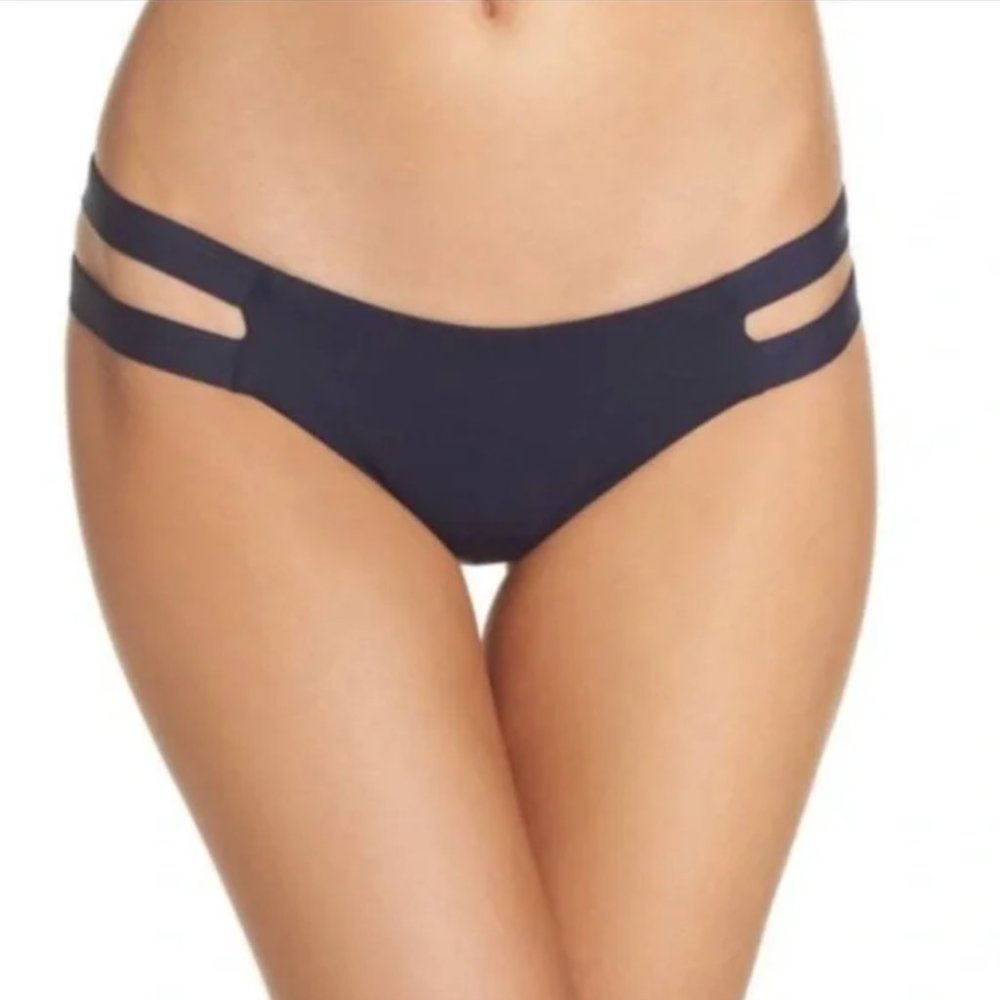 Tavik Womens Chloe Modrate Swim Bottom ONLY in Ombre Blue Small